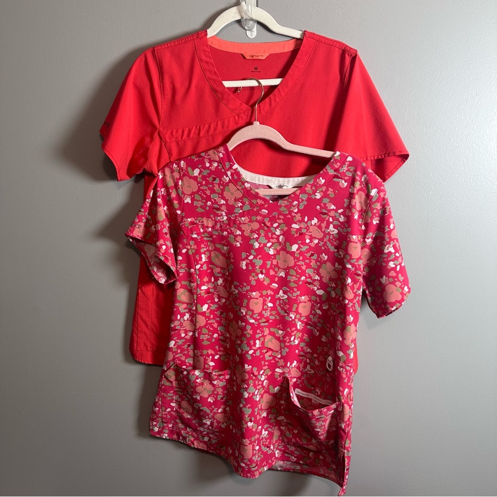Carhartt Force Scrub Tops Lot of 2 Women’s Medium Pink Floral Medical